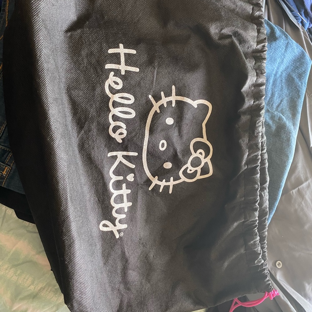 Hello kitty purse - Picture 6 of 6